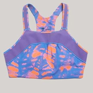 NWT Janji Ascend T.A.B sports bra, size L. Rear phone pocket.